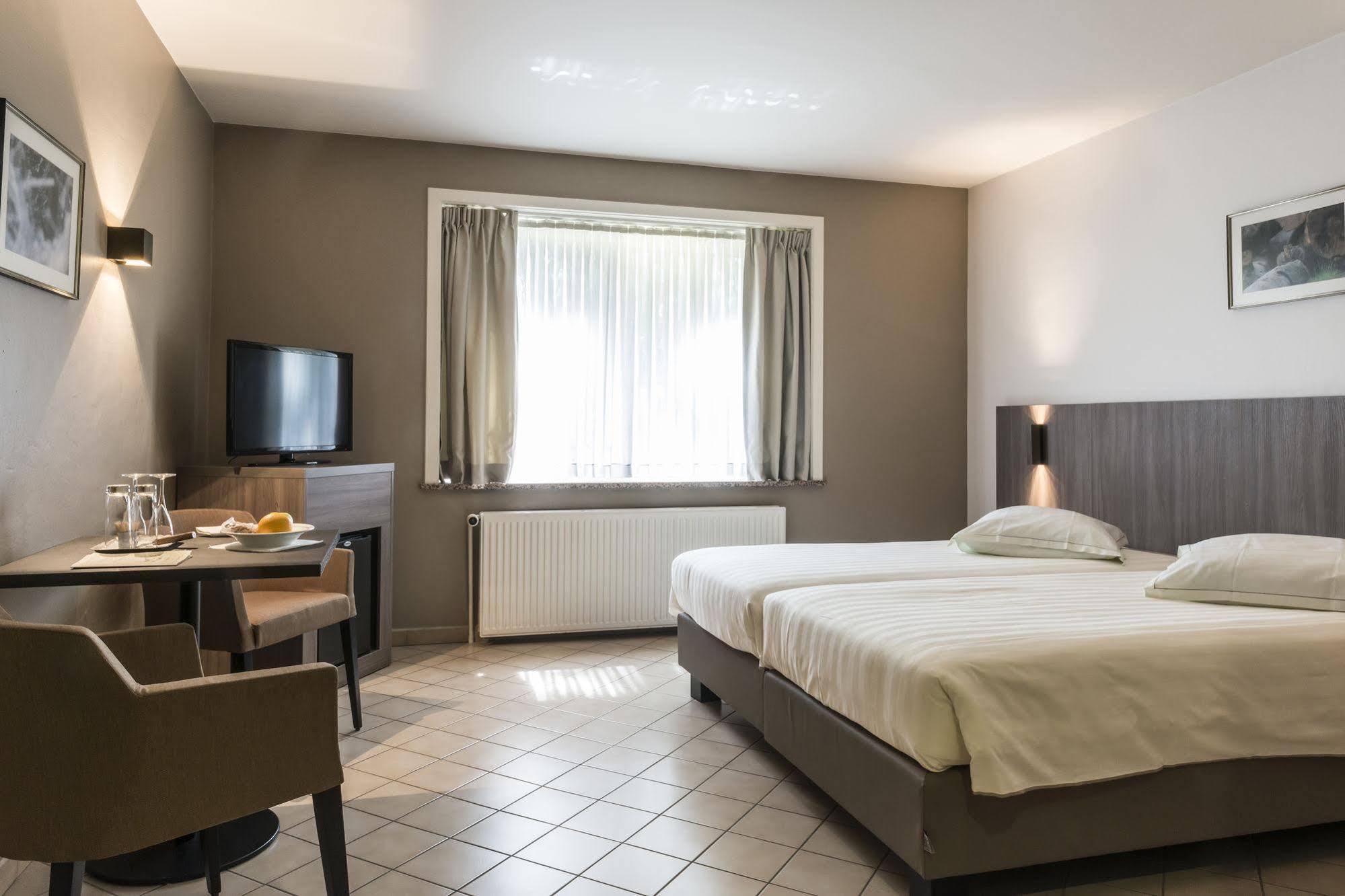 Hotel In Den Bonten Os Rijmenam Extérieur photo